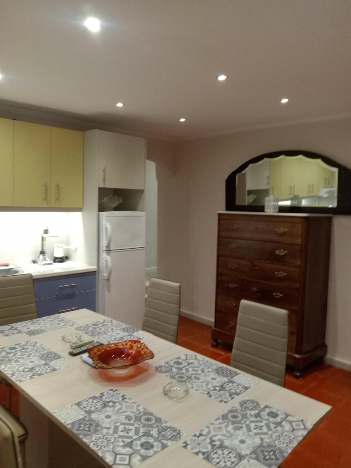 Menegis Apartment Zakynthos Town Exterior photo